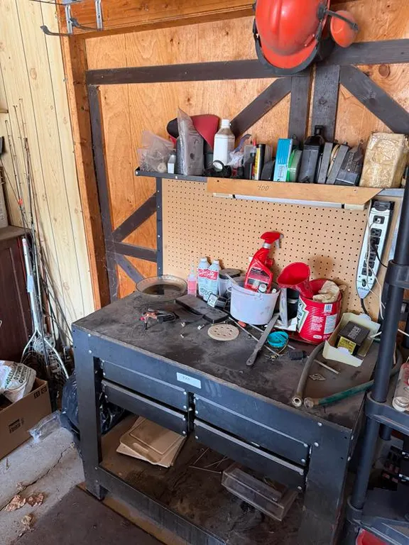 Metal Work Bench, Shop Tools and Hardware