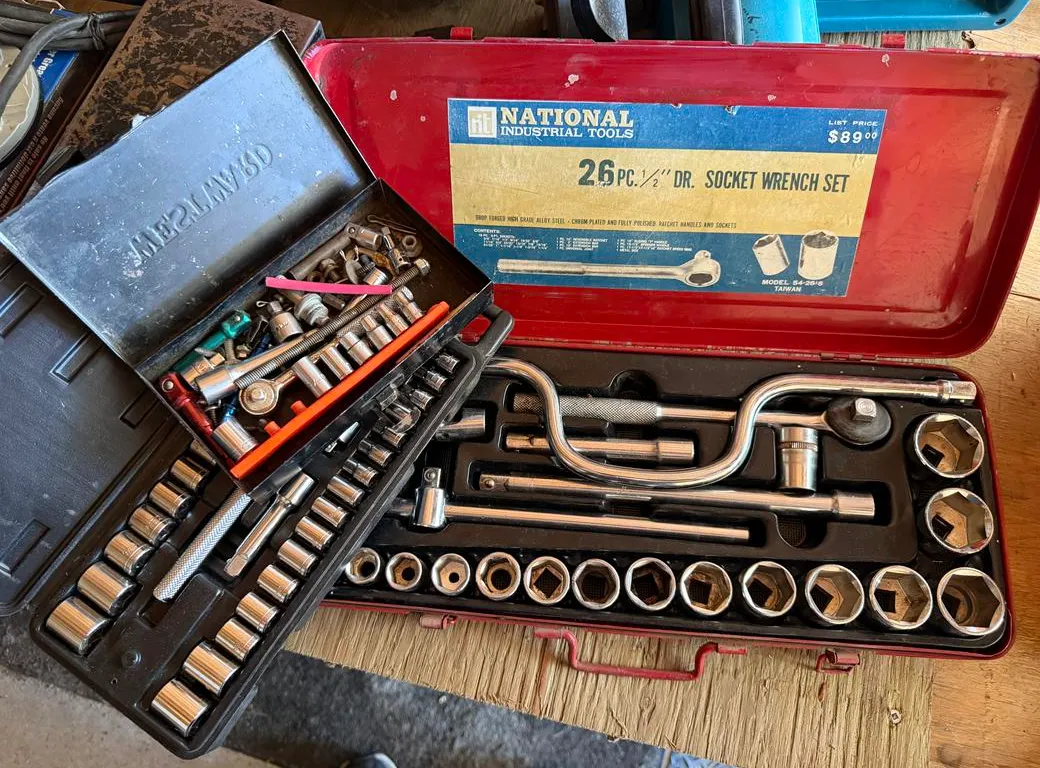 (3) Socket Sets and Sockets (Partials)