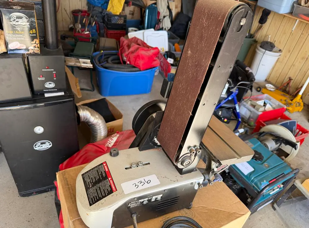 Delta Belt 16" Sander
