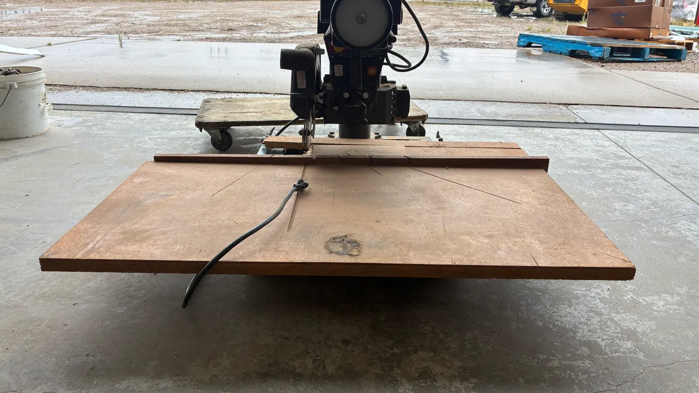 Craftsman 10" Radio Alarm Saw