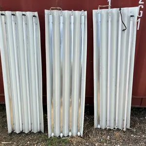(3) Fluorescent Lights