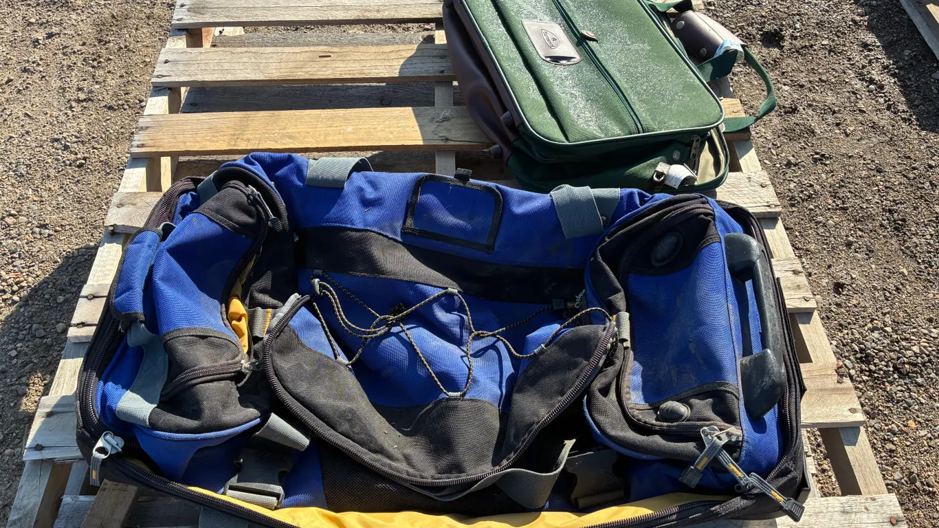 (2) Luggage Bags