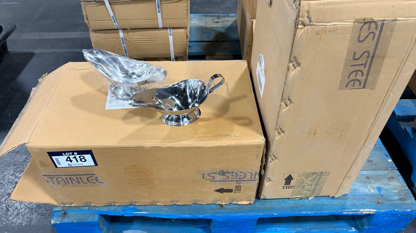 2 CASES OF WINCO GBS-10 10 OZ STAINLESS STEEL GRAVY BOATS - APPROX. (36) PER CASE