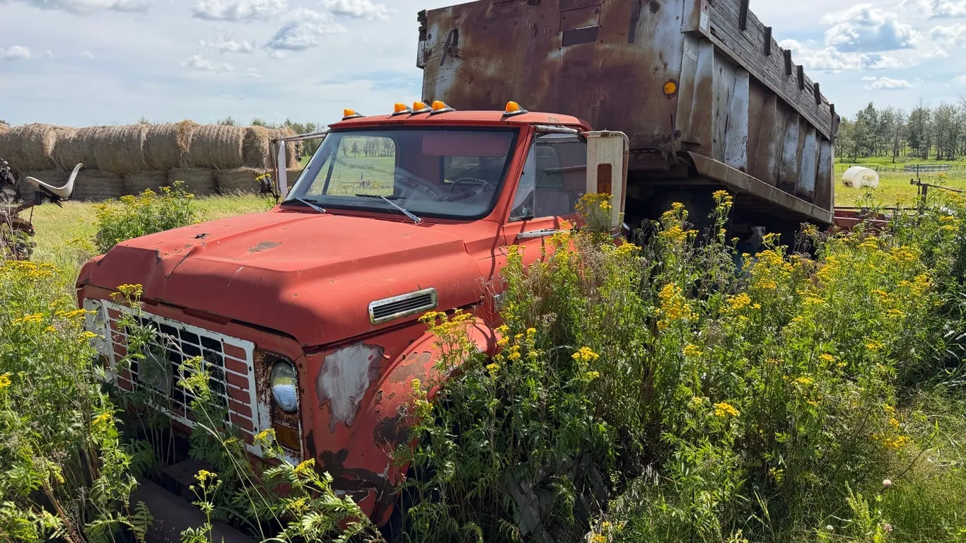 GMC Gravel Truck, 12’ Steel Box **THIS LISTING FOR ADVERTISING PURPOSES ONLY - NO WEBCAST BIDDING AVAILABLE - SOLD LIVE ON-SITE ONLY**