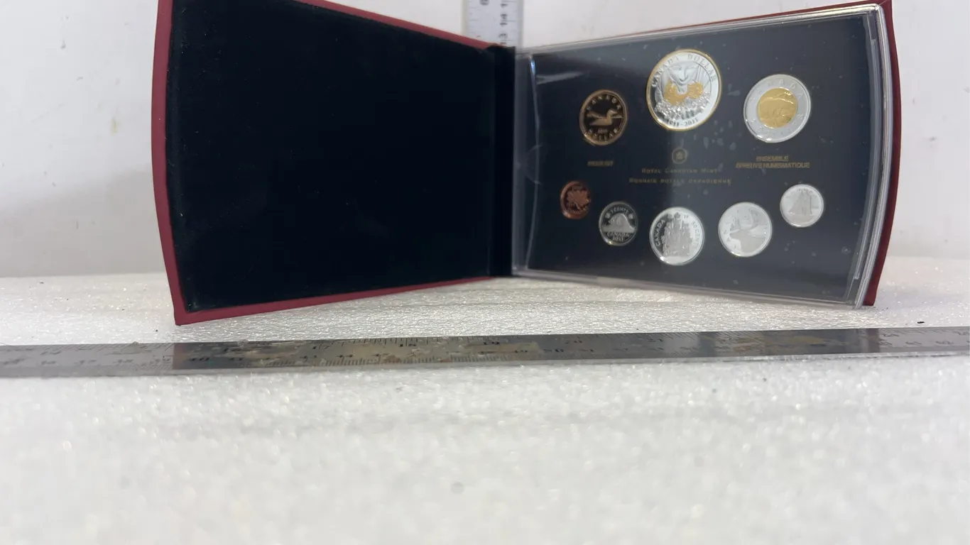 Royal Canadian Mint 2011 Proof Set (100th Anniversary of Parks Canada), approx. 8'' x 5" *Unreserved*