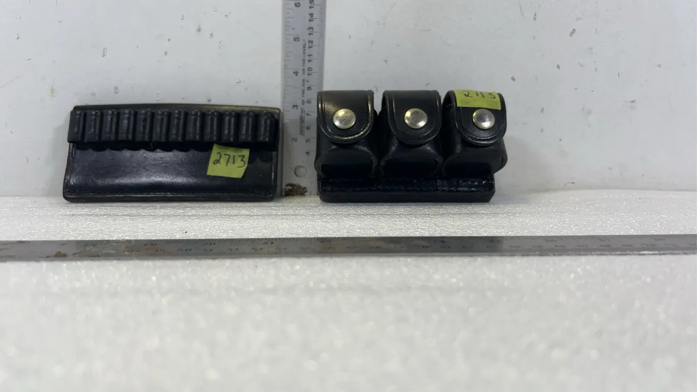Speed Loader Holder, Holds 3 Loaders *Unreserved*