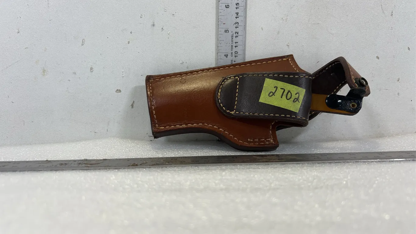 Pistol Holster *Unreserved*