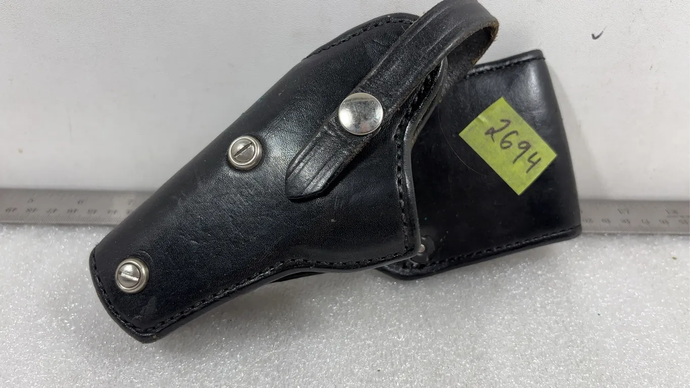 Pistol Holster *Unreserved*
