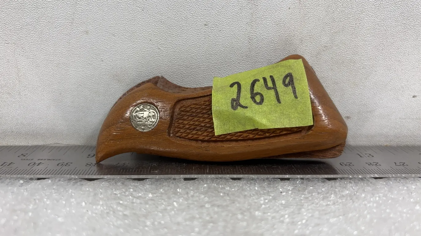 Pistol Grips *Unreserved*
