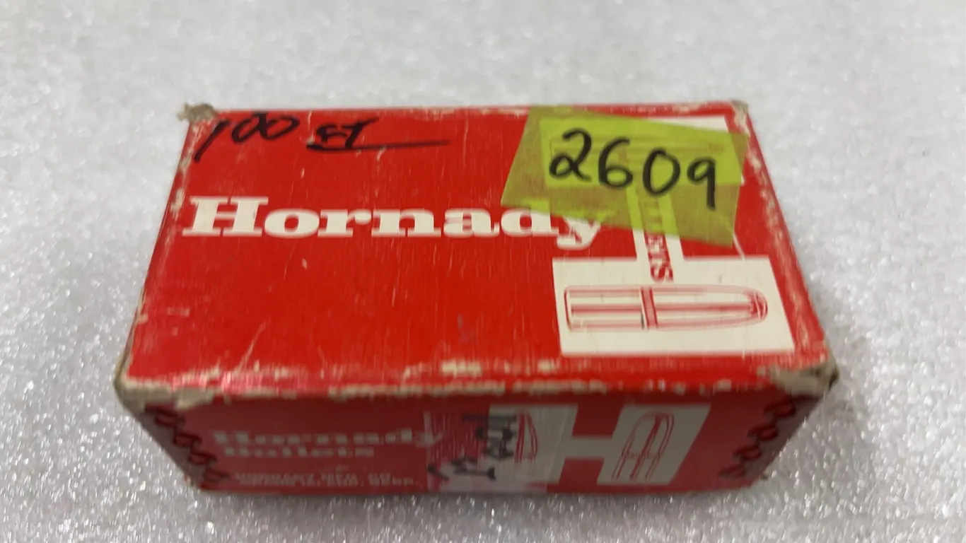 1 - Box Sierra Pistol reloading projectiles, 1 Box Hornady cartridges *Unreserved*