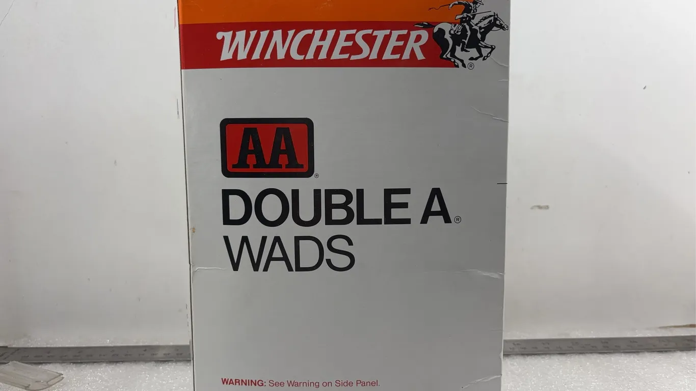1 - Box Winchester AA Bourres Wads , approx. 250 Wads *Unreserved*