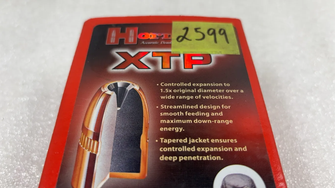1 - Box Hornady XTP reloading projectiles, approx. 100 rds *Unreserved*