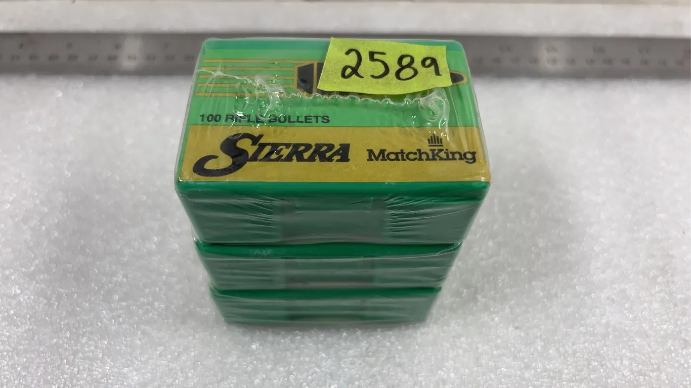 3 - Boxes Sierra Match King reloading projectiles, approx. 300 rds *Unreserved*