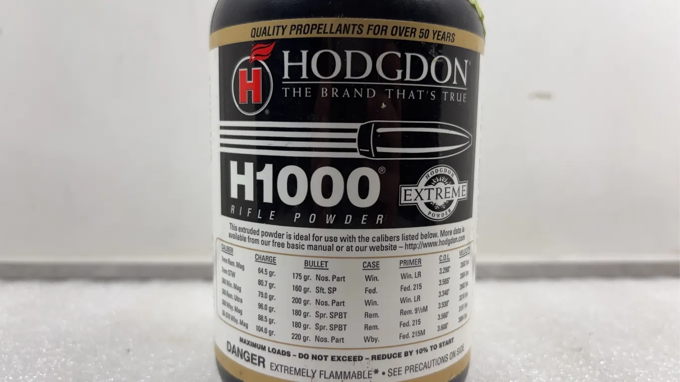 1 - Bottle Hogdon Rifle Powder Approx. 454 grams ( 1 LB ) *Unreserved*