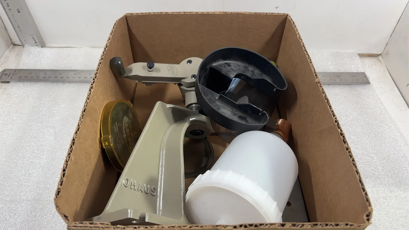 OHAUS Powder measure & stand w/ updated reservoir, *Unreserved*