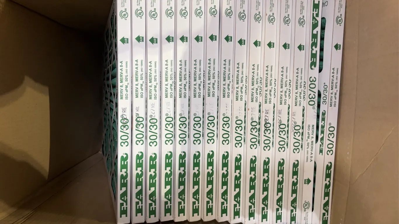 Air Filters, approx. 15 Units *Unreserved*