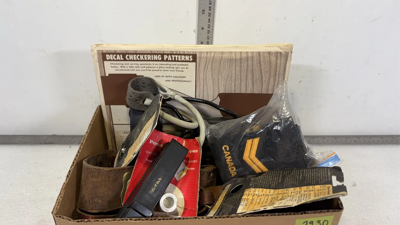 1 - Box of Assorted Belts & Hunting Accessories, approx. 12 pce *Unreserved*