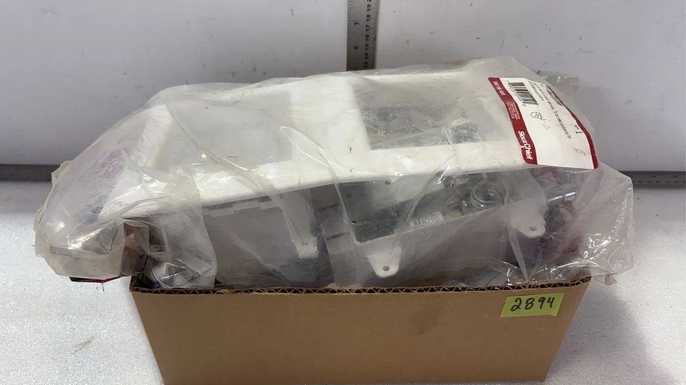 1 -Box of Assorted Plumbing and Flange Repair Parts, approx. 15 pce *Unreserved*