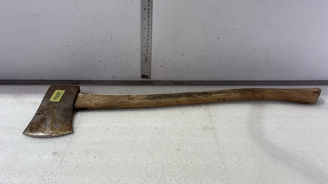 Axe 28" Length *Unreserved*