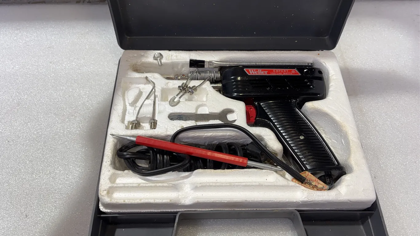 Weller Expert 8200 Dual Heat 100/140 Watt Electric Soldering Gun Kit *Unreserved*