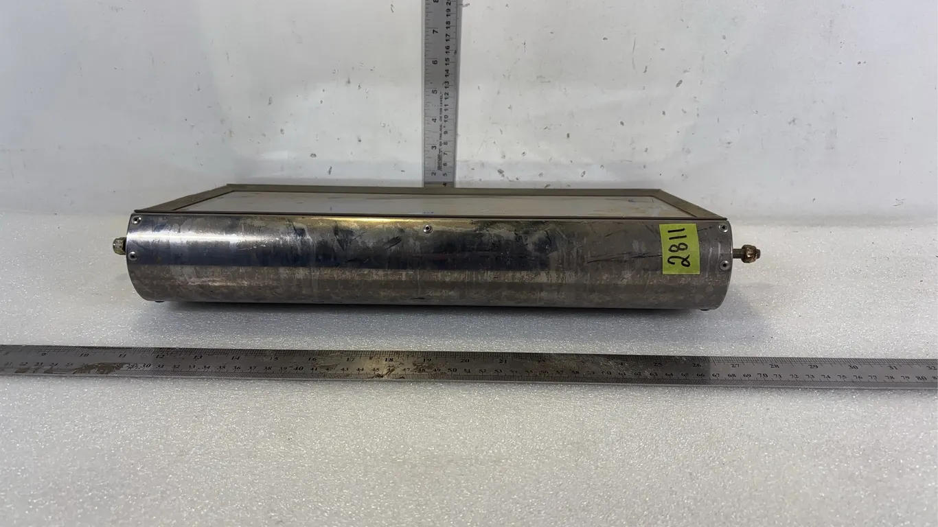 Truck Mirror, approx. 9'' x 20" *Unreserved*