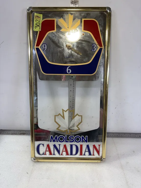 Vintage Molson Canadian wall clock, Approx 10"x20", *Unreserved*