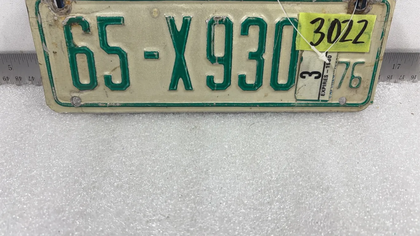 2 - Vintage 1971 & 1976 BC Trailer License Plates, Approx 6"x8" & 9"x3", *Unreserved*