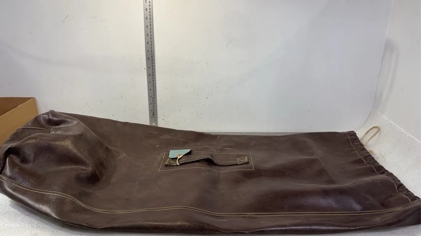 Vintage vinyl travel sack, Approx 42"x19", *Unreserved*