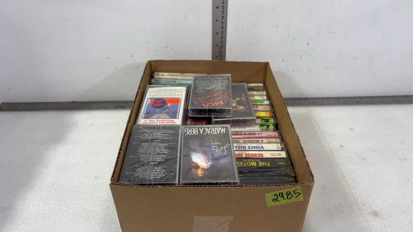 Box of Vintage Cassette tapes, Approx 44 pce, *Unreserved*