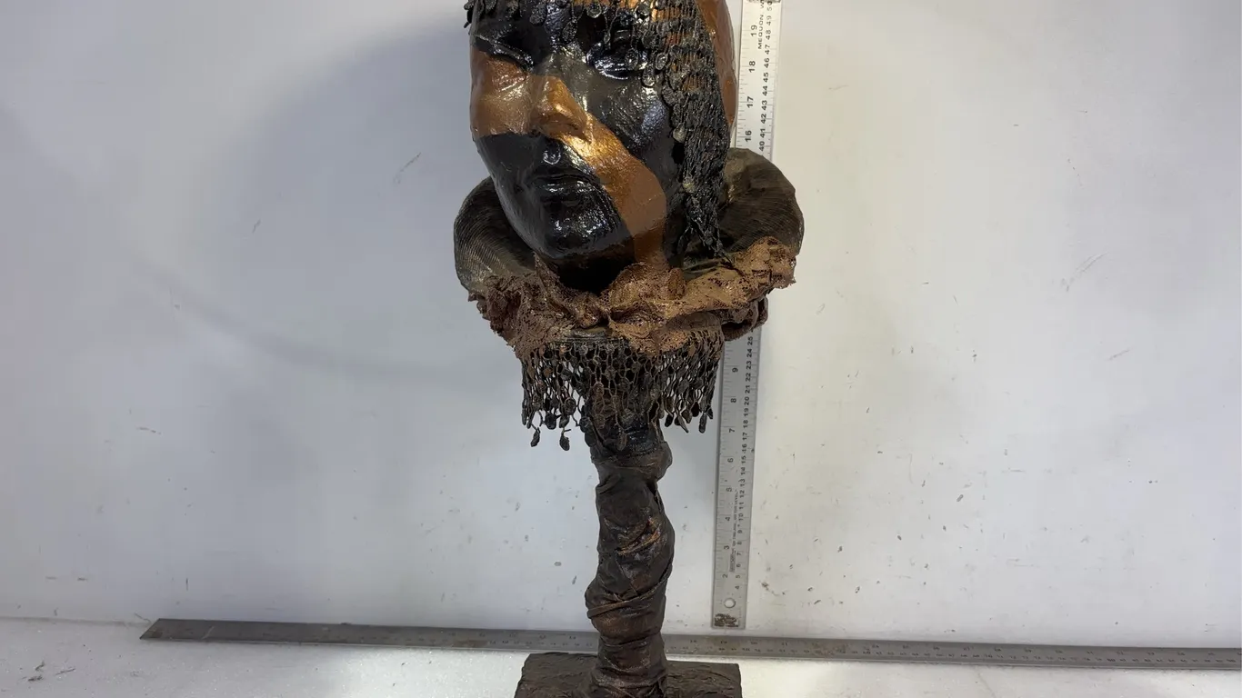 Plastic Head Statue Art, Approx 23" tall, *Unreserved*