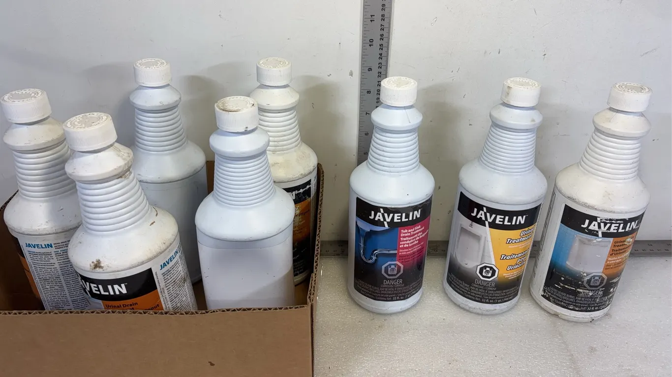 Box of urinal Drain Treatment, Approx 8 bottles, *Unreserved*