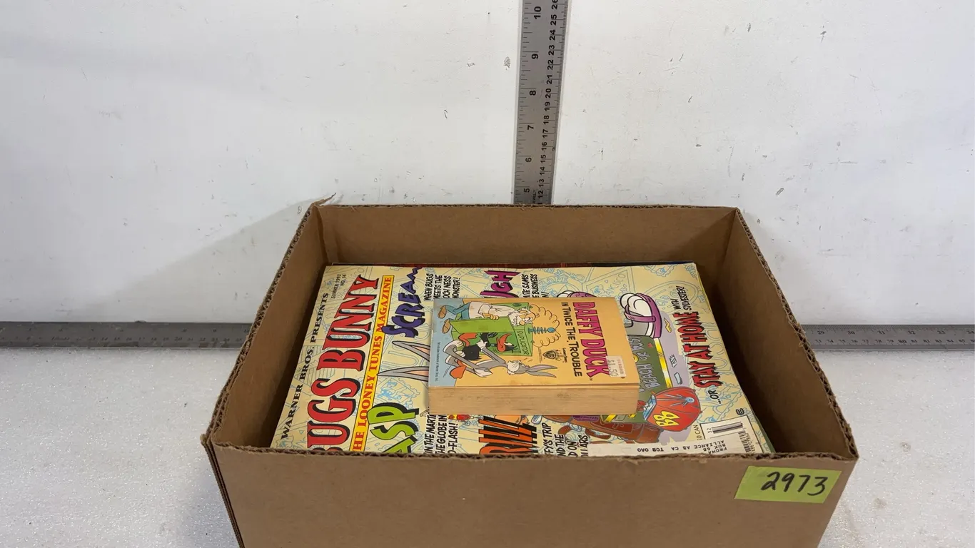 Box of Vintage Comic books, Approx 28 pce, *Unreserved*