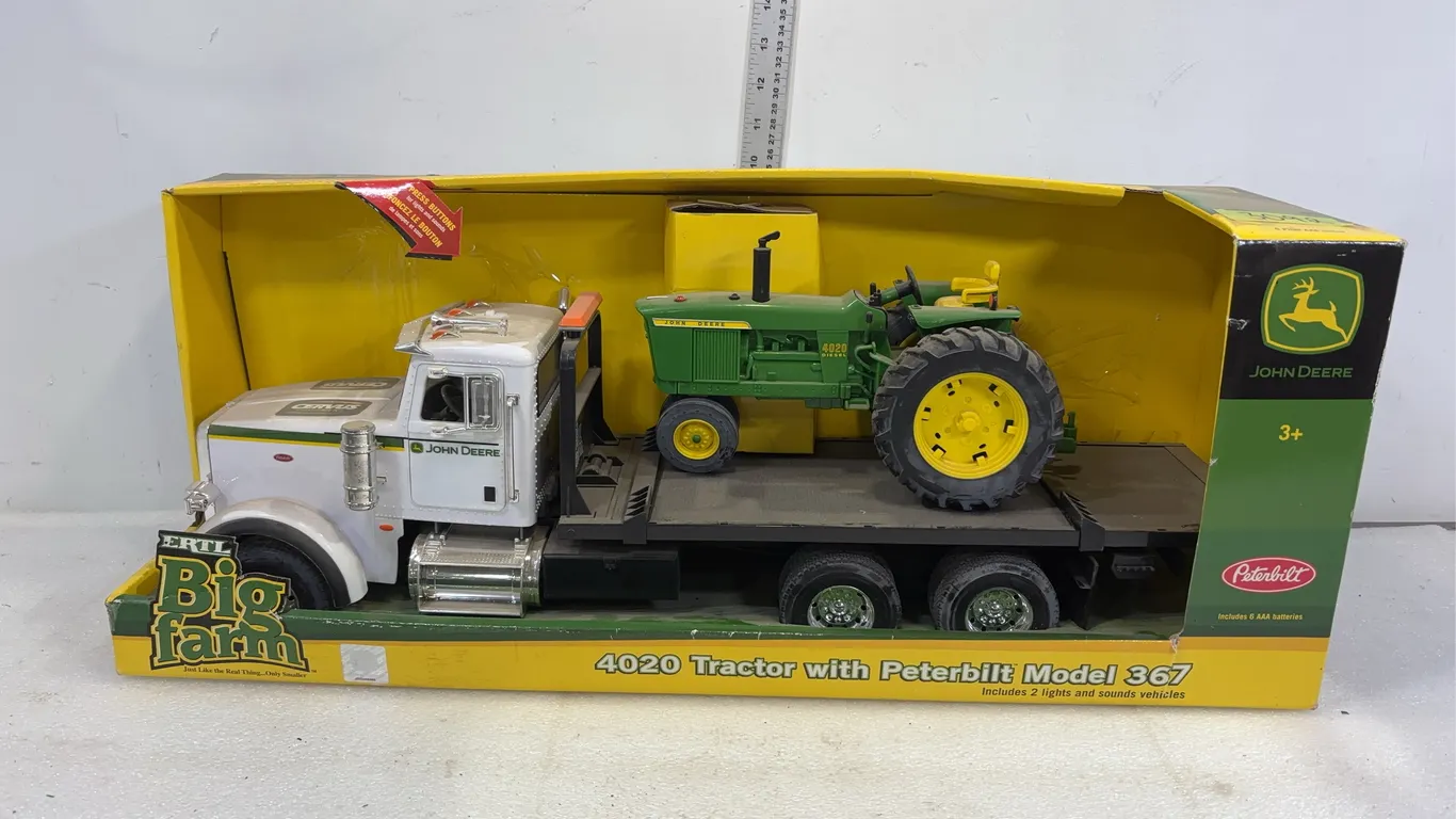 John Deere Model 4020 Tractor with Peterbilt Model 367 Truck *Unreserved*