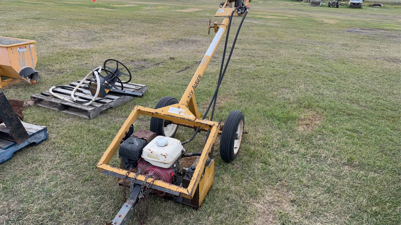 Hydraulic Bumper Pull Auger, Gas, w/ Reverse