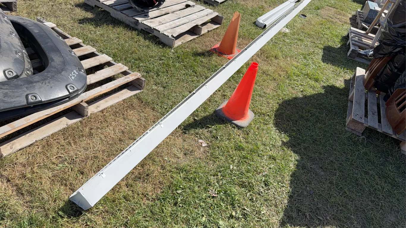 Eavestrough approx 23' 8", w/ downspout & fasteners, *Unreserved*