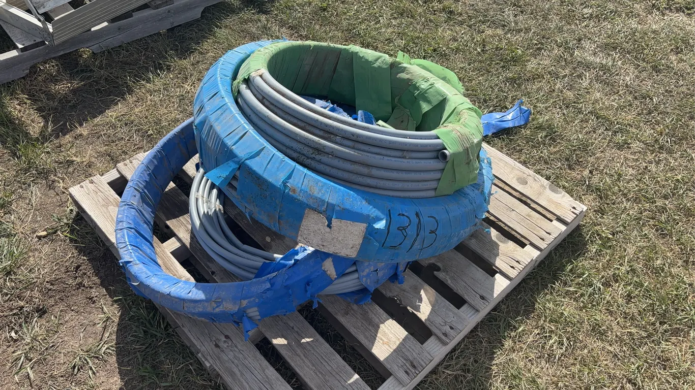 4 Rolls Water line, (3 - 1/2", 1 - 3/4"), approx 90', *Unreserved*