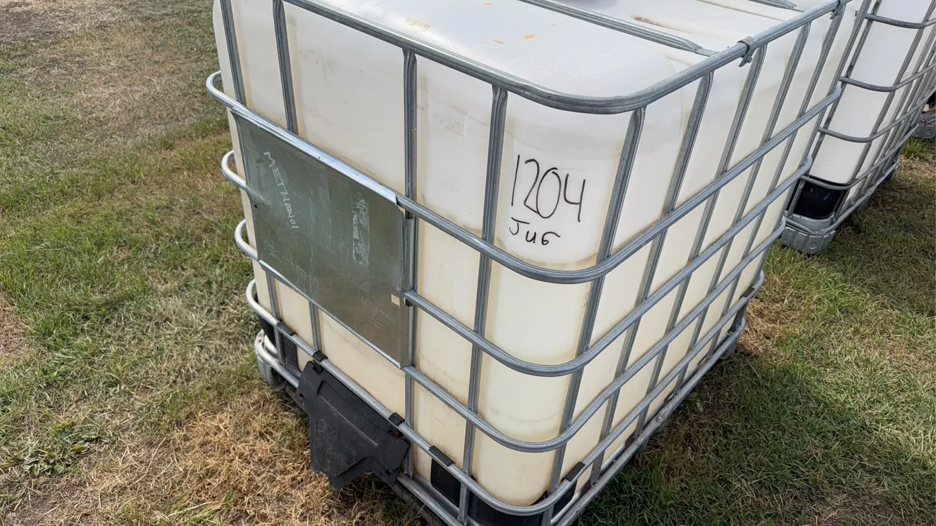 1000L Tote, last held propylene glycol, *Unreserved*