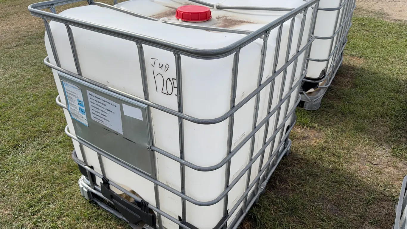 1000L Tote, last held propylene glycol, *Unreserved*
