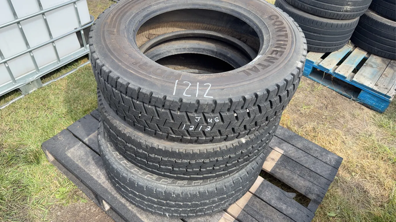 Assorted Size Tires, 225/70R19.5 *Unreserved*