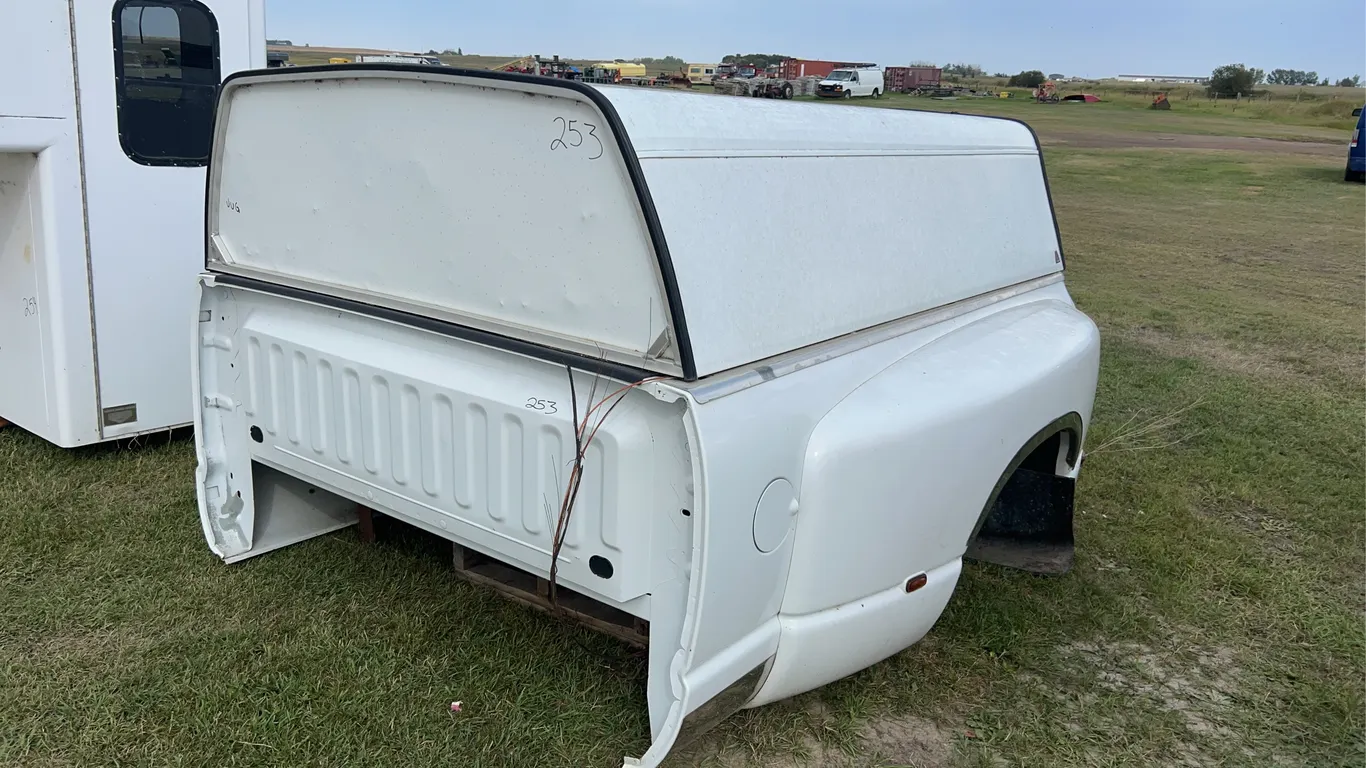 2002-2008 Dodge 3500 truckbox w/ topper, *Unreserved*