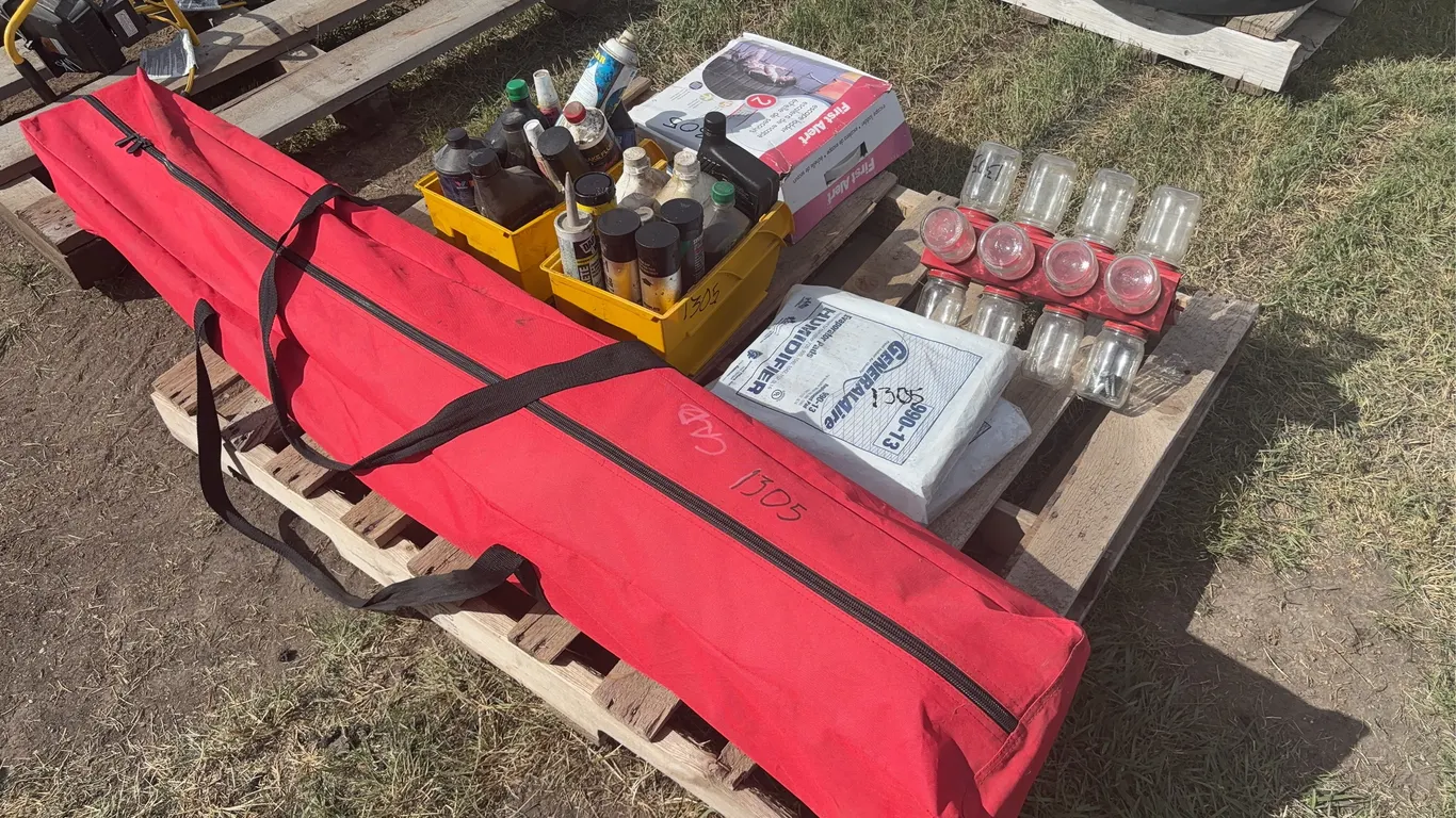 2 Seater Lawn Chair, humidifier filters (2), Escape Ladder, Nut & Bolt holder w/ glass bottles, *Unreserved*