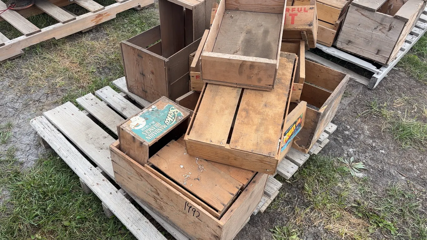 Vintage Fruit crates, butter crate, approx 11, ', *Unreserved*
