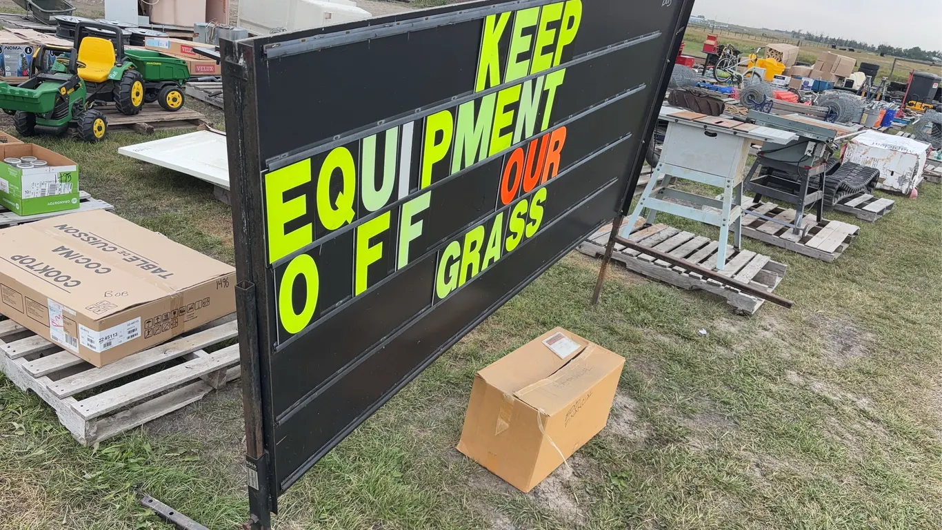 Lange Advertising sign w/ box of letters & numbers, approx 8'x5'6", *Unreserved*
