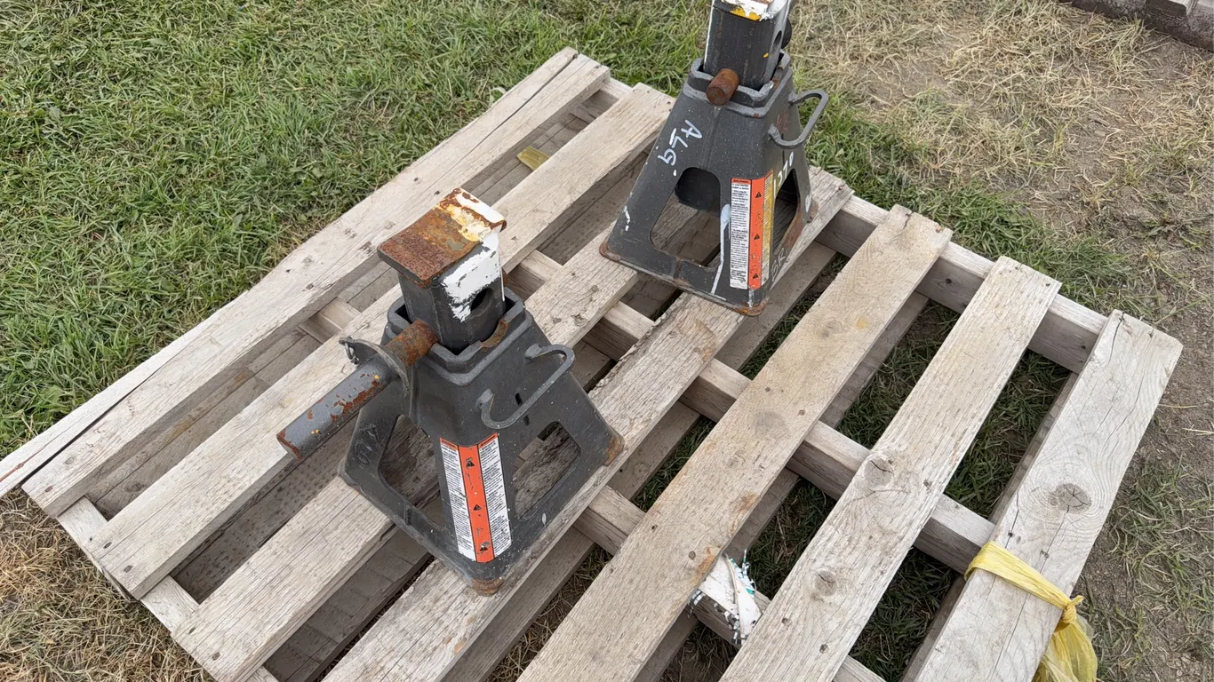 25 Ton Jack Stands (2), blk, *Unreserved*
