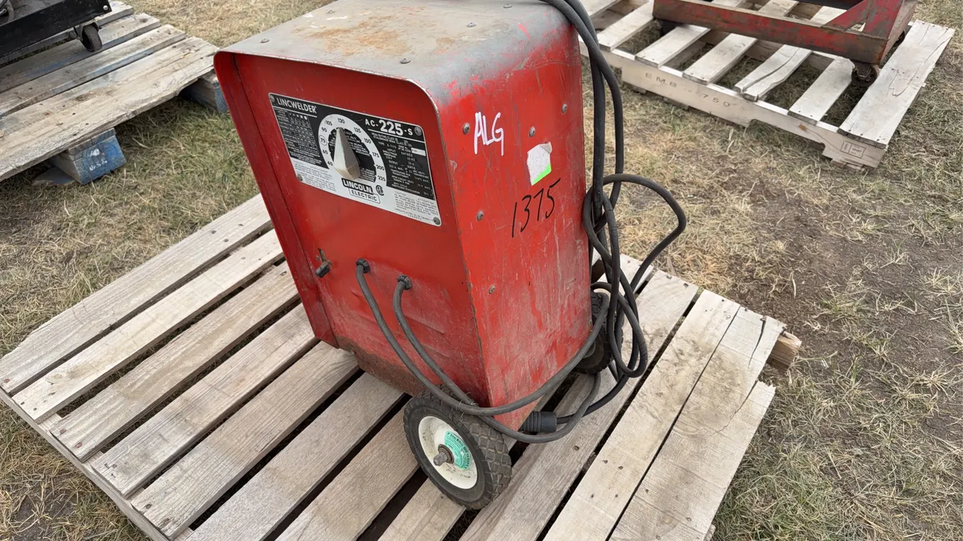 Lincoln AC 2255 Arc Welder, *Unreserved*