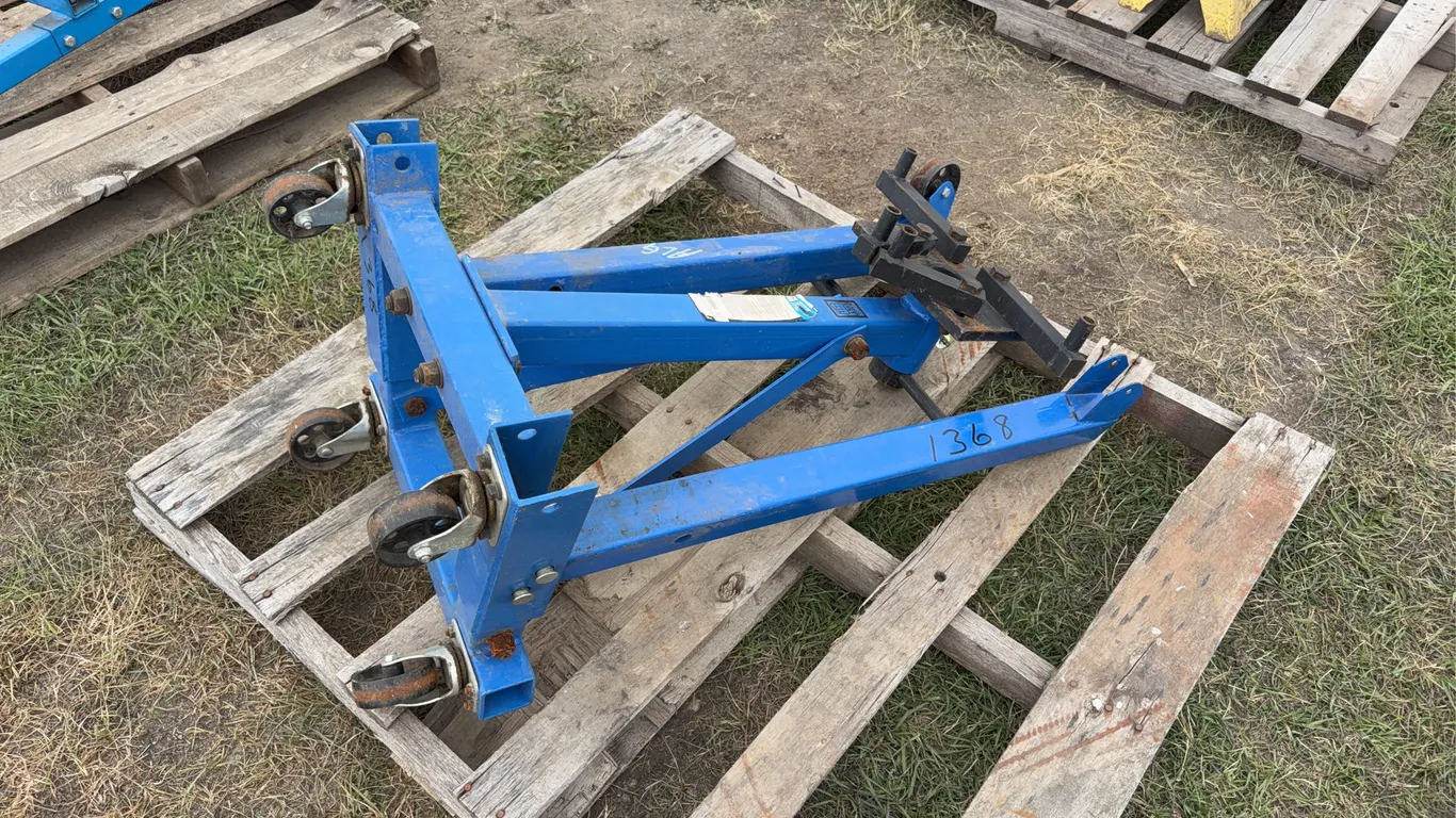 Powerfist 2000 lb Engine Stand, blue on wheels, *Unreserved*