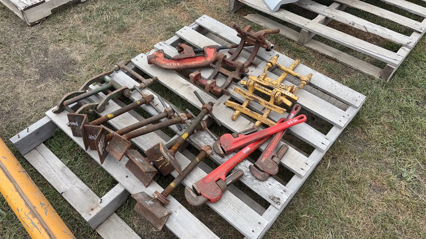 Assorted Welding tools, 3-4" pipe cutters, line up clamps (2",3",6"), Pipe wrenches, *Unreserved*