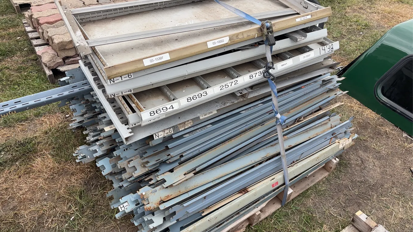Metal racking for Shelving, metal shelves, *Unreserved*