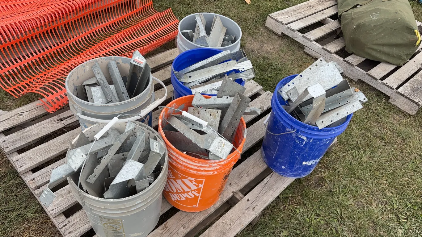 Assorted Joist hangers, various size & styles, 6 buckets, *Unreserved*