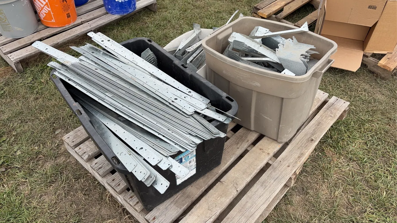 Metal Joist hanger & strapping - various size & styles, , 2 totes, box, *Unreserved*